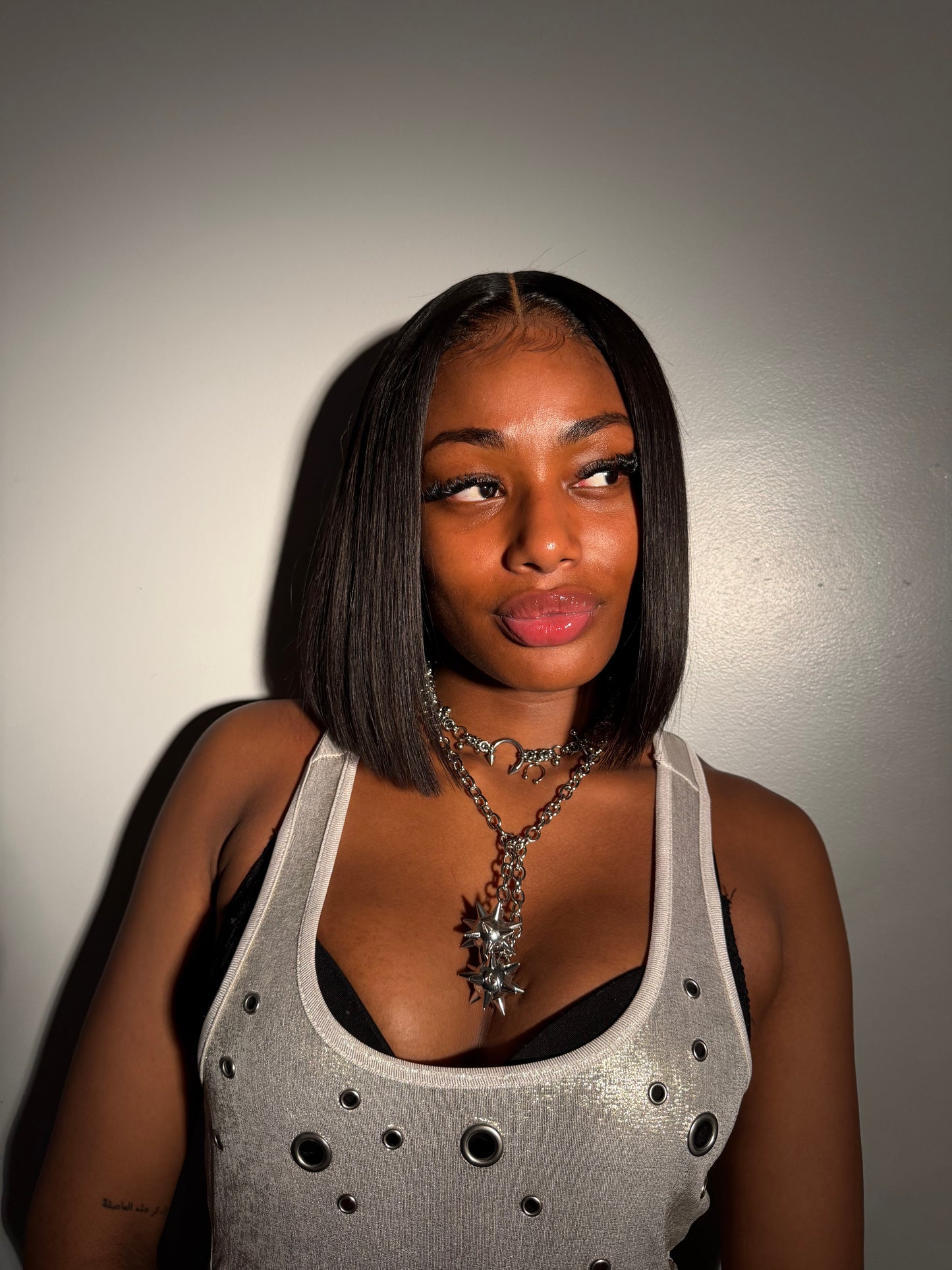 *IN-STOCK* 2X6 HD GLUE-LESS CLOSURE BOB STRAIGHT WIG