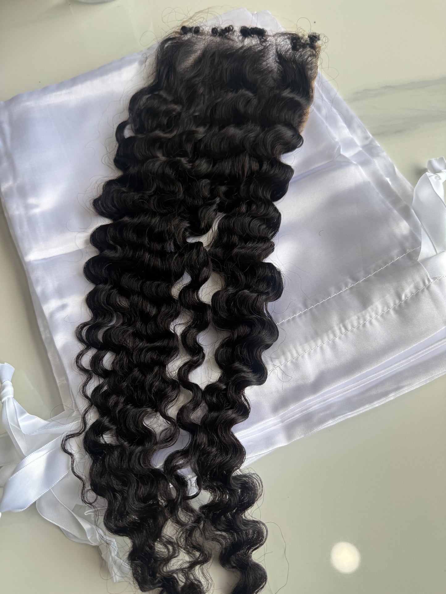 5X5 HD BURMESE CURLY 18"