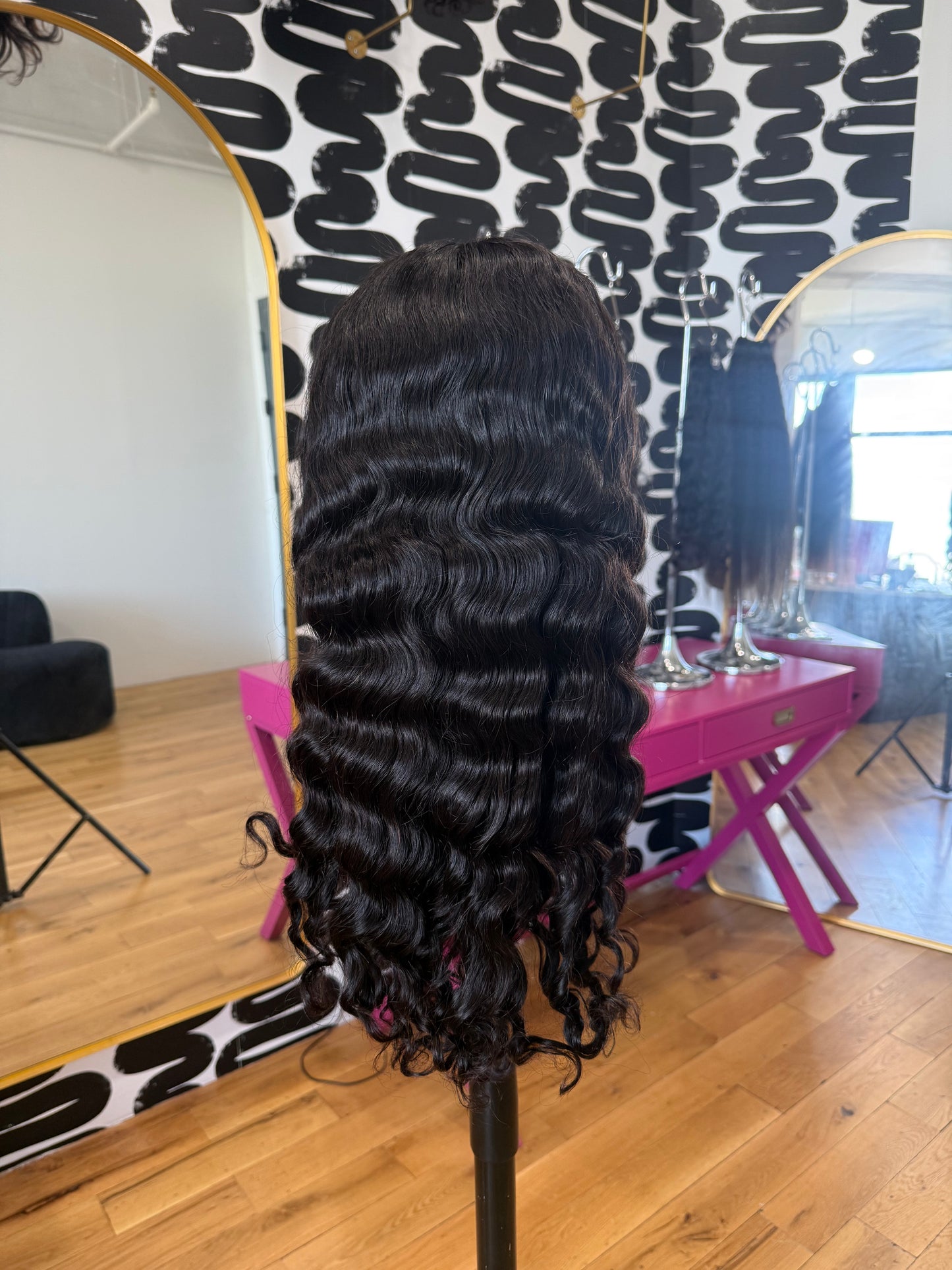 *IN-STOCK* 5X5 HD GLUE-LESS WIG 20" VIRGIN LOOSE WAVE